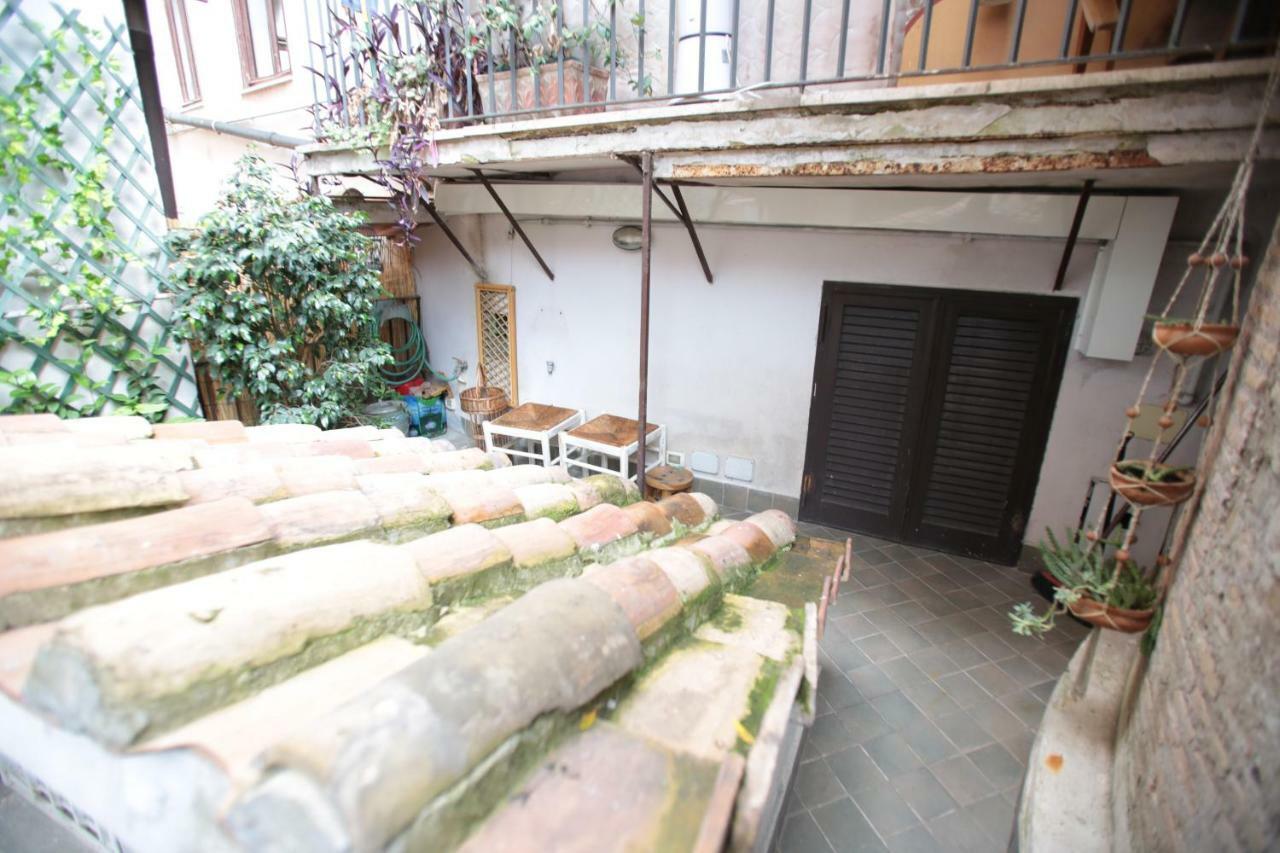 Apartament Un Tetto Al Pantheon Rzym Zewnętrze zdjęcie